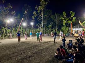 Lomba Sepakbola Sarung Semarak HUT RI